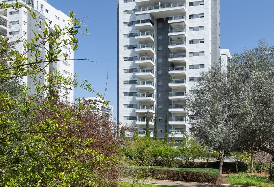 שבירו בגני תקווה