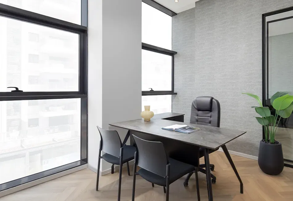 שבירו באר יעקב- משרדים